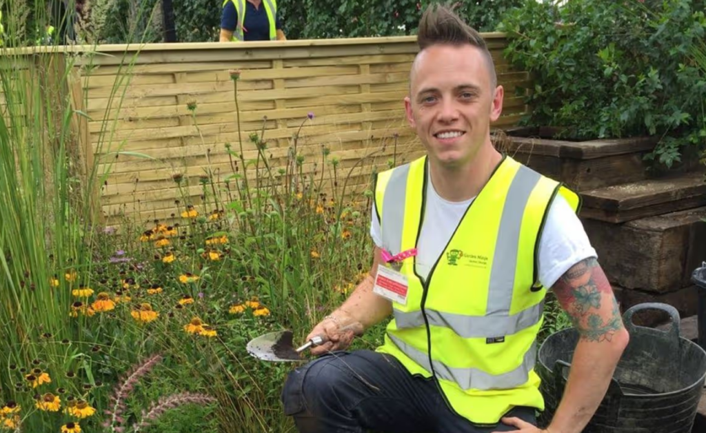 How Lee Burkhill Went from IT Professional to Garden Ninja and BBC Gardening Star Lee Burkhill